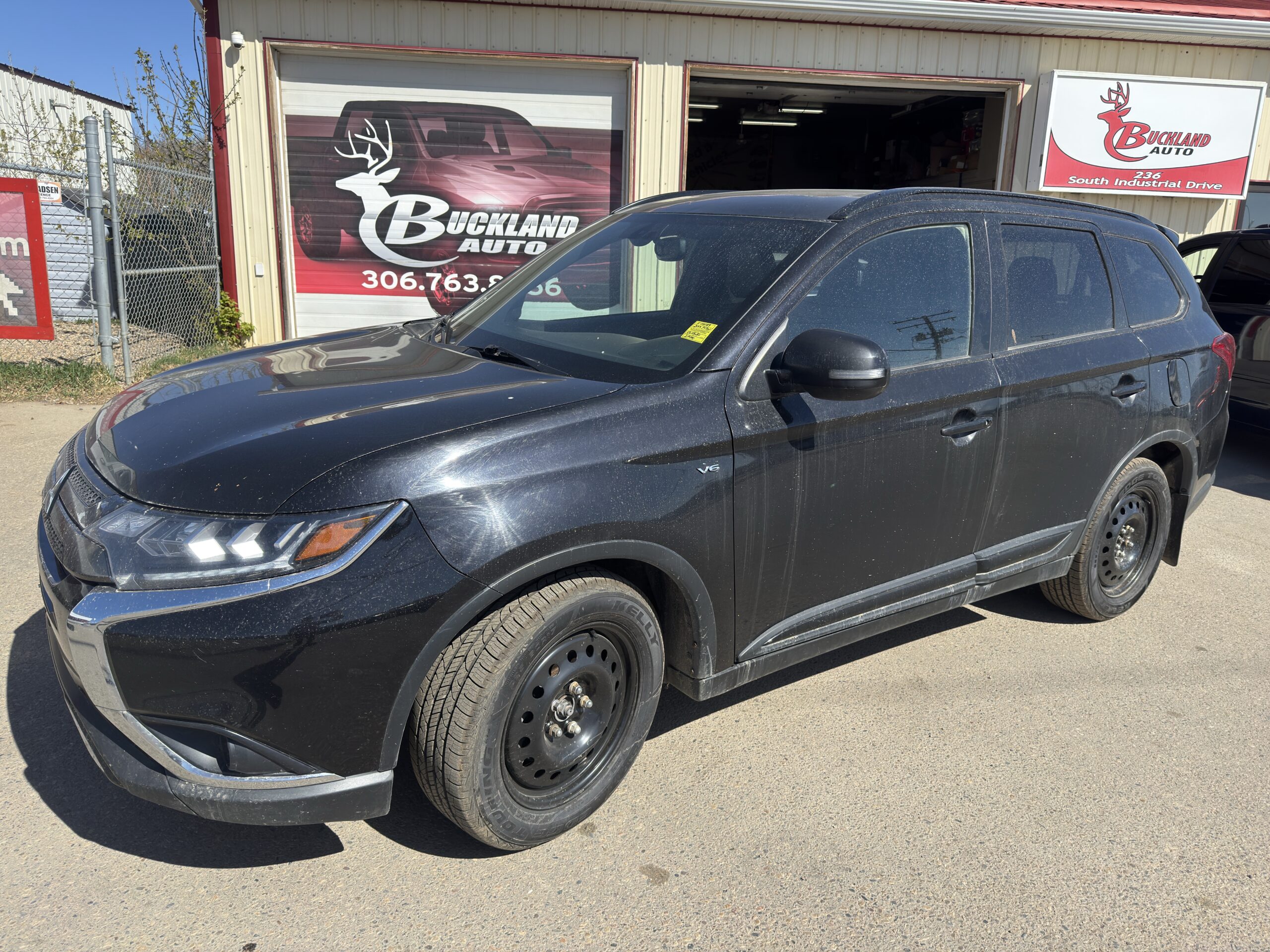 2019 MITSUBISHI OUTLANDER BLACK | Buckland Auto
